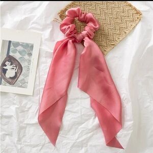 Solid Color Knotted Ribbon Hair Tie Scrunchies, Lt Pink